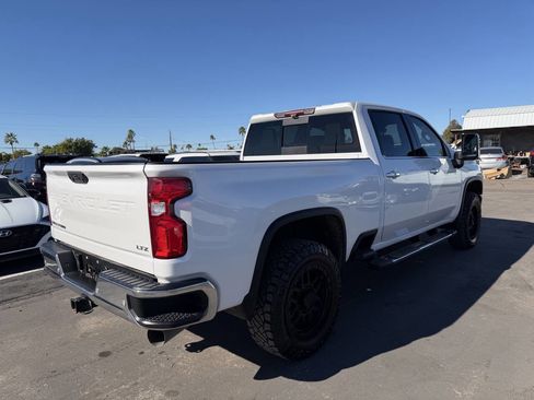 Used 2020 Chevrolet Silverado 2500 LTZ w/ LTZ Plus Package image 10