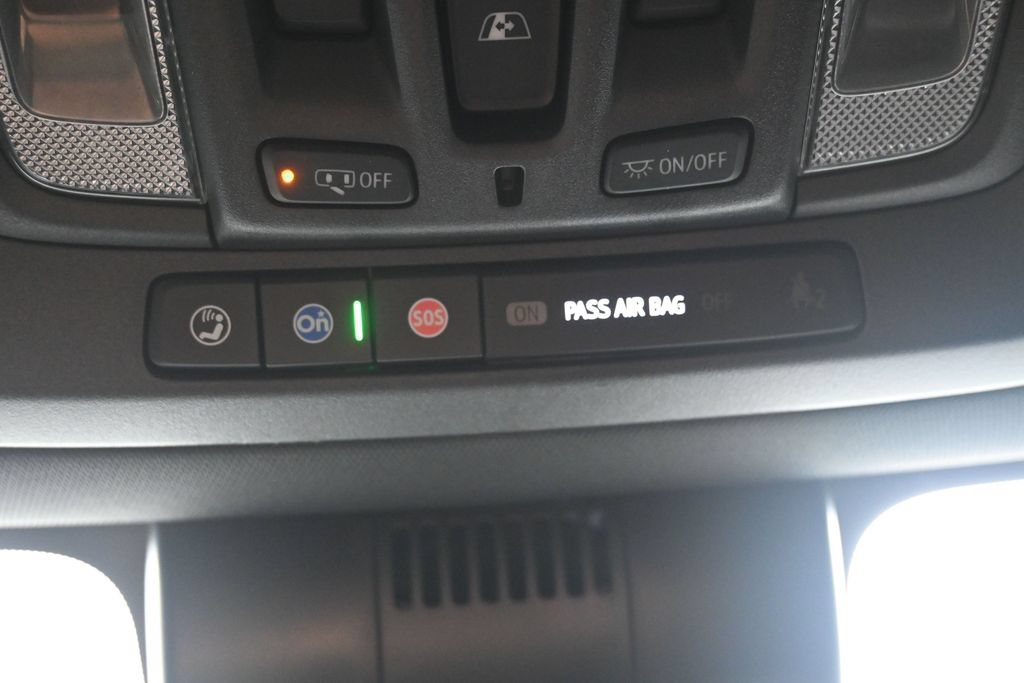 Used 2024 GMC Sierra 2500 AT4 w/ AT4 Premium Plus Package AWD/4WD image 24