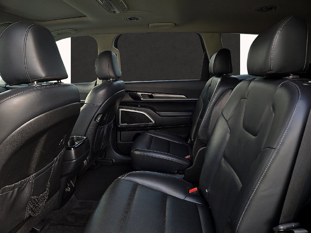 Used 2020 Kia Telluride S FWD image 10