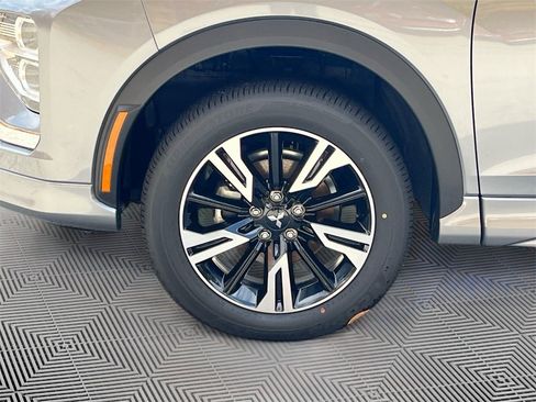 New 2025 Mitsubishi Eclipse Cross SEL image 28