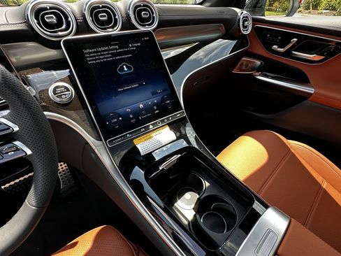 New 2027 Mercedes-Benz GLC 300 image 31