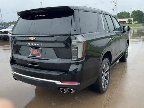 Used 2025 Chevrolet Tahoe High Country AWD/4WD image 7
