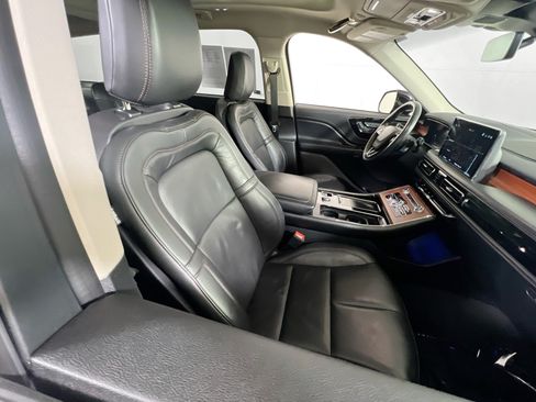 Used 2023 Lincoln Aviator Reserve w/ Elements Package Plus AWD/4WD image 29