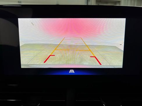 New 2026 Chevrolet Trax LT w/ Driver Confidence Package FWD image 19