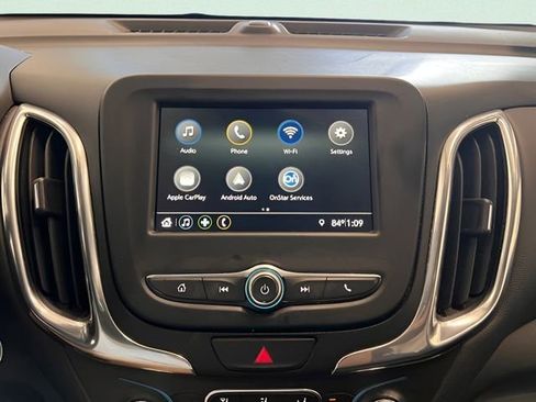 Used 2019 Chevrolet Equinox LT FWD image 24