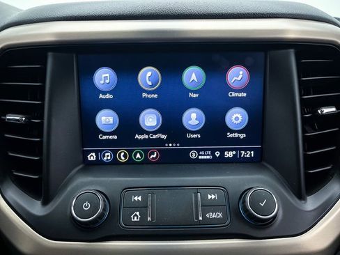 Used 2022 GMC Acadia Denali w/ Denali Ultimate Package image 23