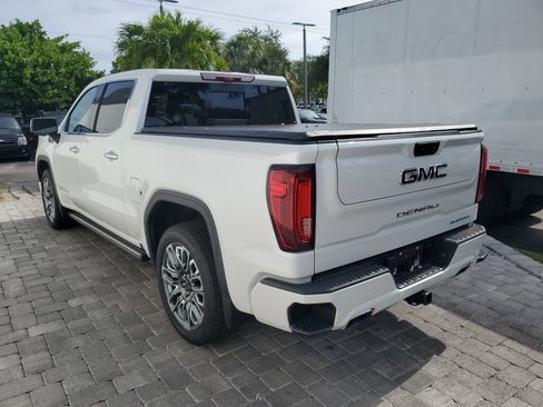 Used 2024 GMC Sierra 1500 Denali Ultimate AWD/4WD image 4