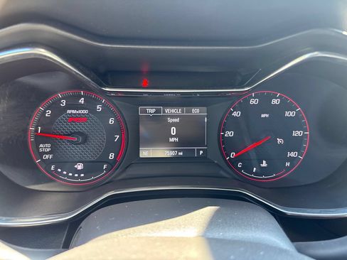 Used 2022 Chevrolet TrailBlazer RS w/ Convenience Package FWD image 25