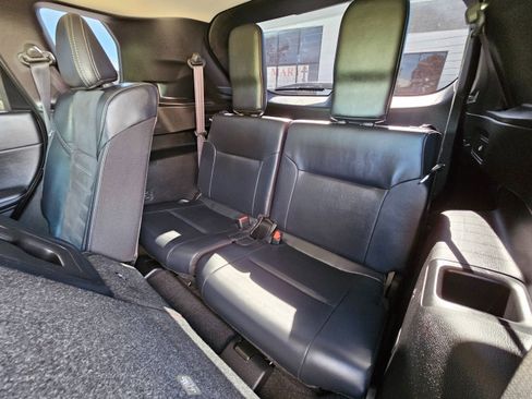 Used 2025 Mitsubishi Outlander SE image 20