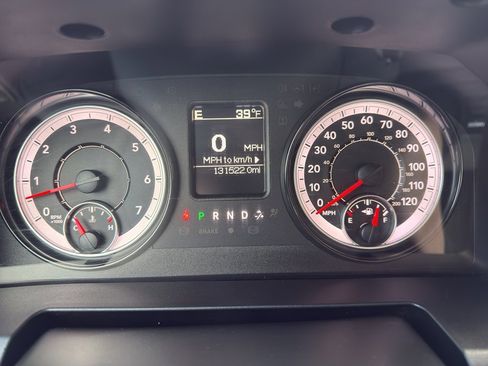 Used 2020 RAM 1500 Tradesman w/ Tradesman SXT Package image 16