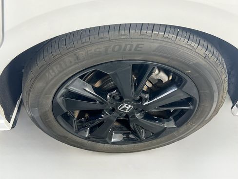 Used 2023 Honda Odyssey Sport image 32