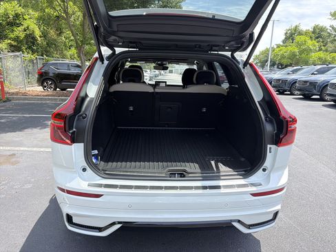 Used 2026 Volvo XC60 B5 Plus w/ Protection Package Premier AWD/4WD image 34