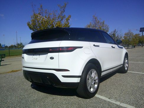 Used 2020 Land Rover Range Rover Evoque S image 17