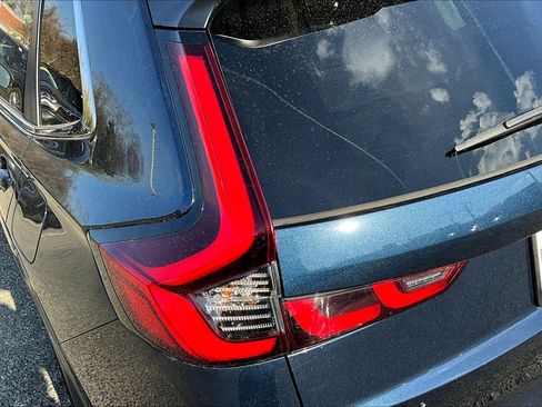 Used 2023 Honda CR-V EX-L image 32