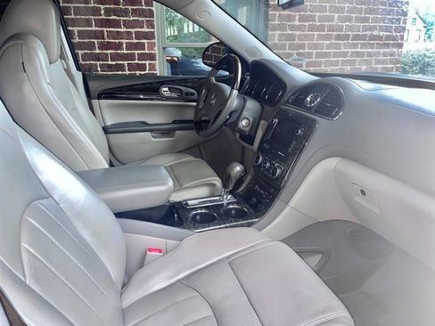Used 2013 Buick Enclave Leather w/ Trailering Provision Package FWD image 9