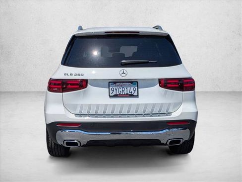 Certified 2026 Mercedes-Benz GLB 250 image 6