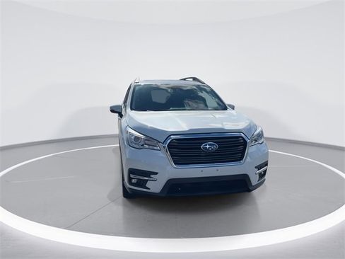 Certified 2022 Subaru Ascent Limited w/ Technology Package image 3