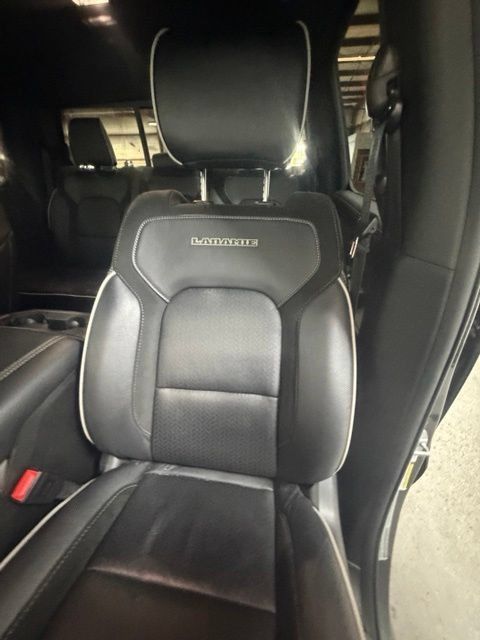 Used 2026 RAM 1500 Laramie AWD/4WD image 15