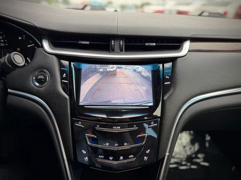 Used 2016 Cadillac XTS Luxury AWD/4WD image 15