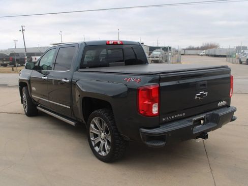Used 2018 Chevrolet Silverado 1500 High Country AWD/4WD image 6