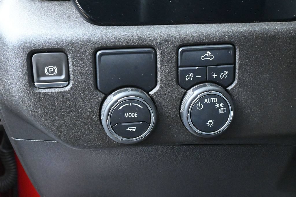 Used 2023 Chevrolet Silverado 1500 LT RWD image 16