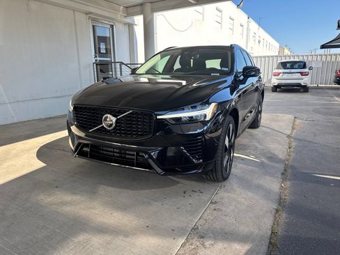 Used 2025 Volvo XC60 T8 Plus w/ Protection Package Premier AWD/4WD image 1