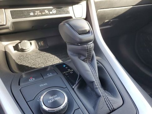 Certified 2024 Toyota RAV4 XLE image 21