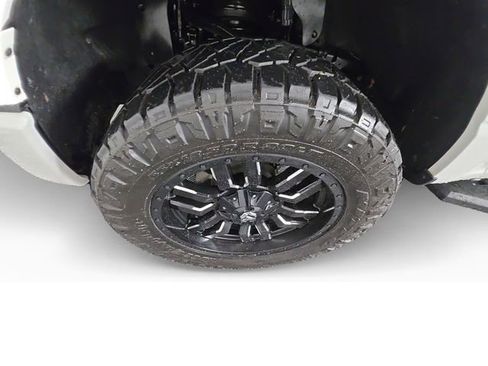 Used 2023 Ford F150 Lariat w/ Equipment Group 502A High AWD/4WD image 14