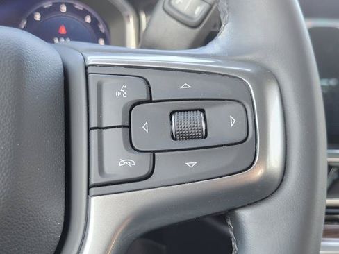 Used 2024 Chevrolet Silverado 1500 LT AWD/4WD image 14