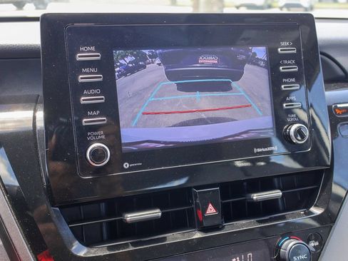 Used 2023 Toyota Camry SE FWD image 4