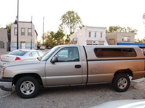 Used 2003 Chevrolet Silverado 1500 W/T image 2