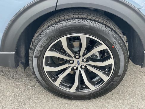 New 2026 Ford Explorer ST-Line w/ Premium Package RWD image 33