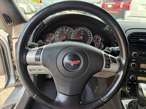 Used 2010 Chevrolet Corvette Coupe w/ Preferred Equipment Group RWD image 14