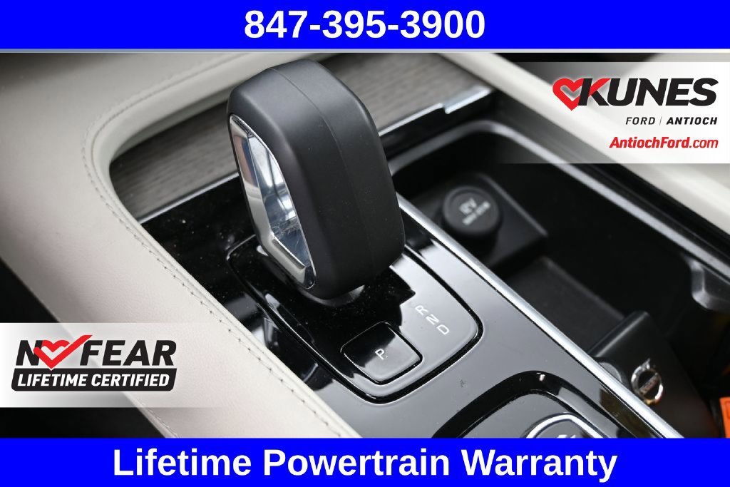 Used 2023 Volvo XC90 B6 Plus AWD/4WD image 25