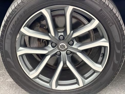 Used 2018 Volvo XC90 T6 Momentum w/ Convenience Package image 14