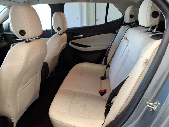 Used 2023 Buick Encore GX Essence w/ Experience Buick Package FWD image 12