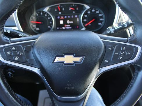 Used 2019 Chevrolet Equinox LT image 16