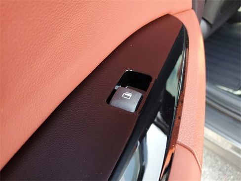 New 2025 Kia Sportage SX Prestige image 15