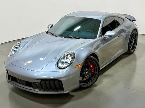 Used 2025 Porsche 911 Carrera 4 GTS AWD/4WD image 3
