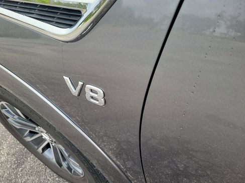 Used 2019 Nissan Armada SL w/ Premium Package image 11