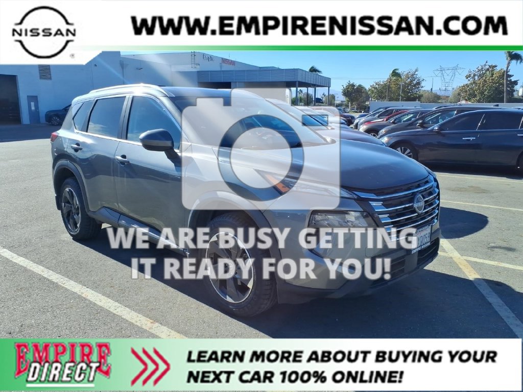 Certified 2024 Nissan Rogue SV w/ SV Premium Package FWD image 3