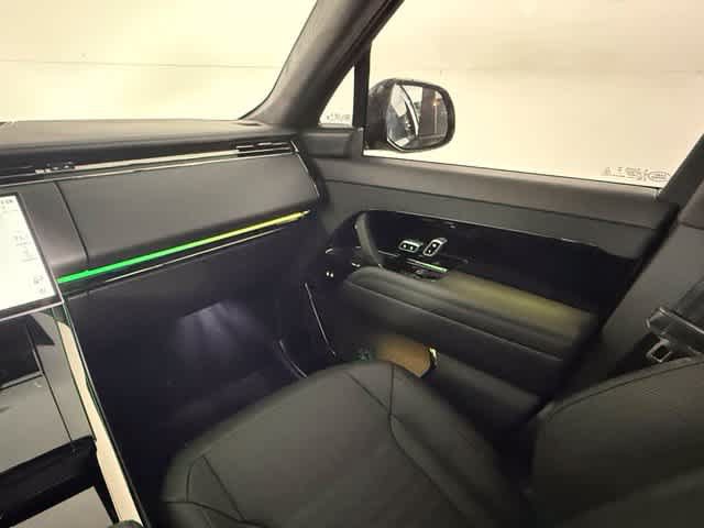New 2027 Land Rover Range Rover Sport HST AWD/4WD image 18