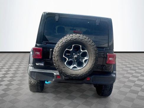 Certified 2022 Jeep Wrangler Unlimited Rubicon 4xe w/ Cold Weather Group AWD/4WD image 7
