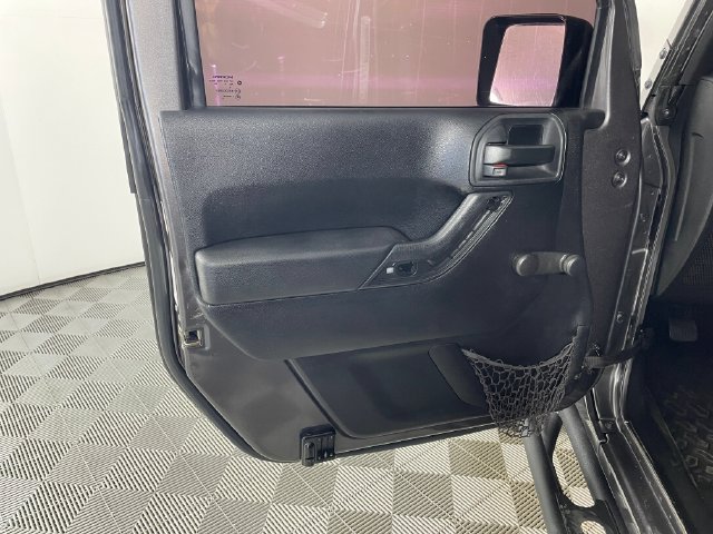 Used 2014 Jeep Wrangler Unlimited Sport w/ Max Tow Package AWD/4WD image 17