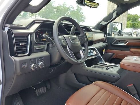 New 2026 GMC Sierra 3500 Denali Ultimate AWD/4WD image 21