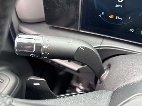 Used 2025 Hyundai Santa Fe Calligraphy image 21