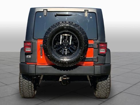 Used 2015 Jeep Wrangler Unlimited Sport w/ Quick Order Package 24S AWD/4WD image 5