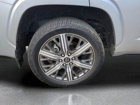 Used 2023 Toyota Sequoia Capstone image 7