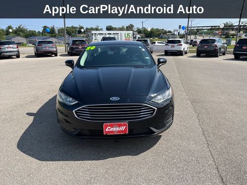 Used 2020 Ford Fusion SE FWD image 10