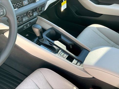 New 2026 Honda Accord SE image 7